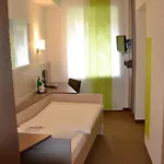 Zur Muehle Hotel